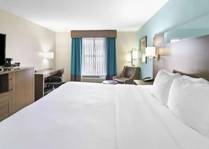 Comfort Inn Dunn Near I-95