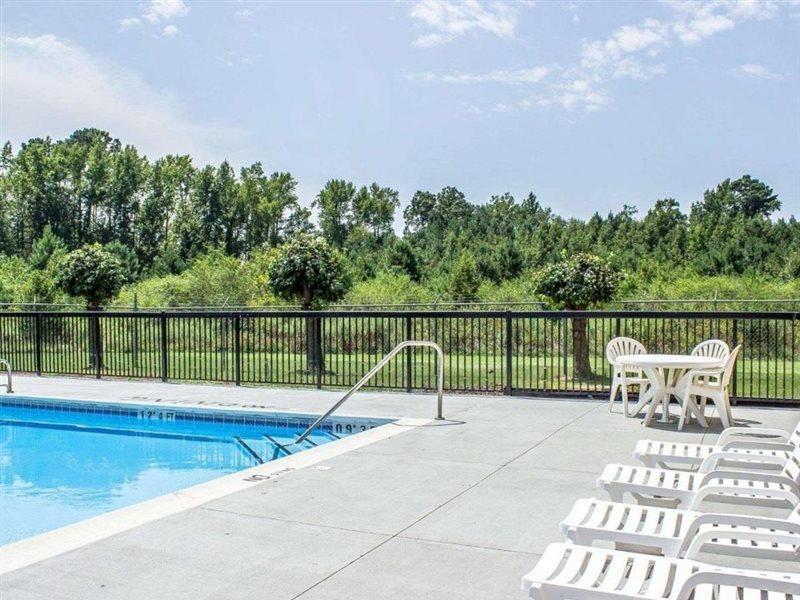 Comfort Near I-95 Inn
